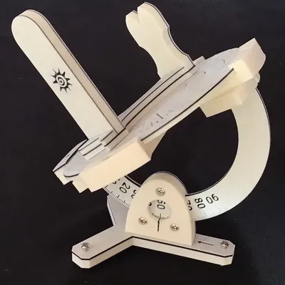 Đồng hồ mặt trời Heliochronometer chính xác nhất thế giới