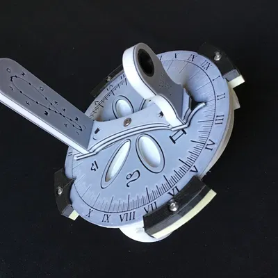 Đồng hồ mặt trời Heliochronometer chính xác nhất thế giới