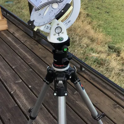 Đồng hồ mặt trời Heliochronometer chính xác nhất thế giới