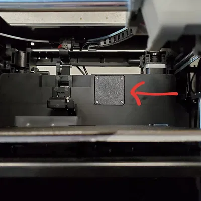 Nắp che cổng xả cho Qidi Q1 Pro