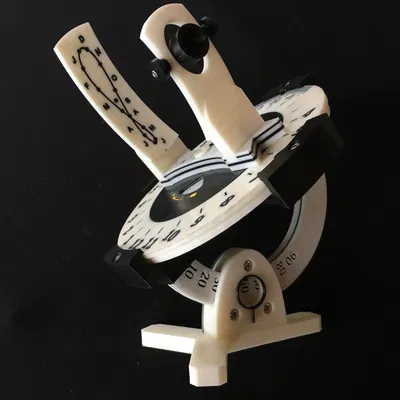 Đồng hồ mặt trời Heliochronometer với cơ chế đọc chính xác...