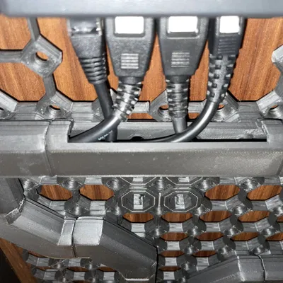 Kênh I4 Underware với lỗ cắt rộng cho cáp