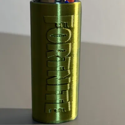 Vỏ bọc bật lửa BIC thiết kế theo phong cách Fortnite