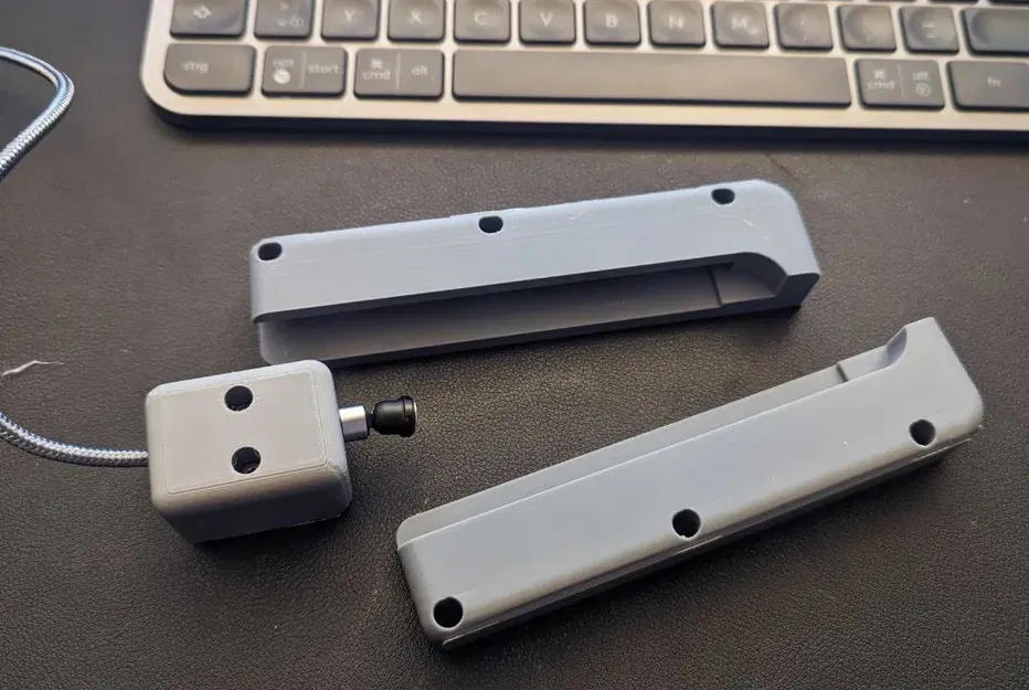 Giá đỡ bàn phím Logitech MX Keys dưới mặt bàn - Image 1