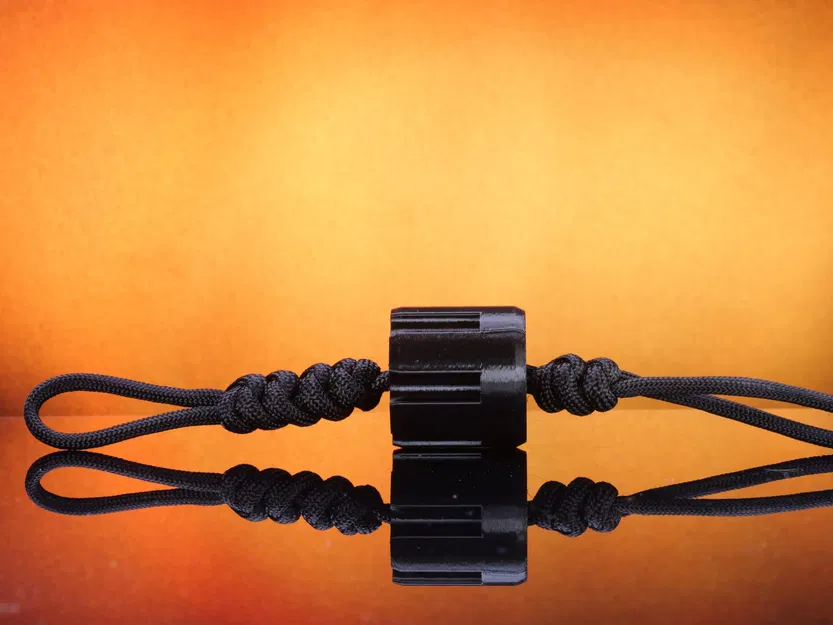 Biểu tượng viên đạn revolver cho dây đeo và móc chìa khóa - Image 4