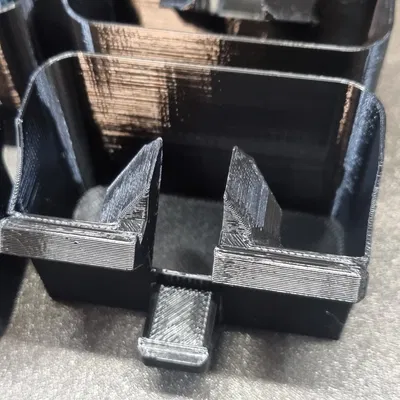 Thùng chứa rác cho đầu phun Slot-In 10-16.5mm trên Prusa XL 3030