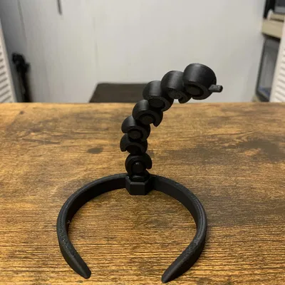 Đế bàn cho cánh tay hiển thị linh hoạt và có thể tạo dáng c...