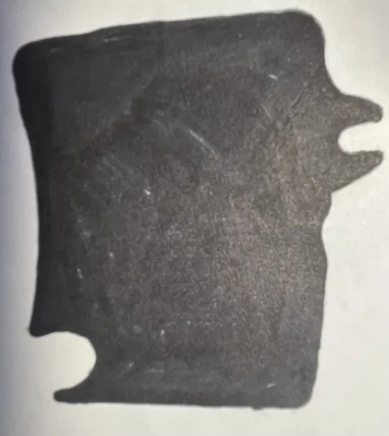 Nắp che lỗ thoát bụi cho máy cắt góc Dewalt DW708 - Image 6