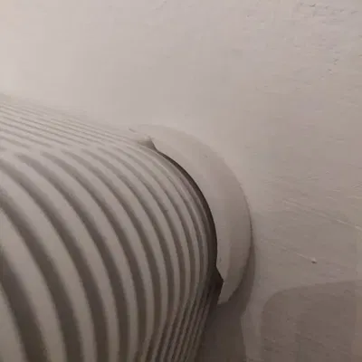 Giá đỡ gắn tường cho máy lọc không khí UPPÅTVIND của IKEA