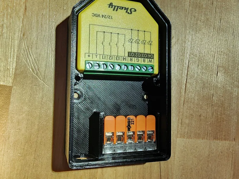 Hộp điều khiển Shelly RGBW PM Plus nâng cao - Image 1