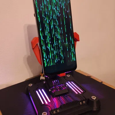 Giá đỡ di động cơ khí phong cách Cyberpunk