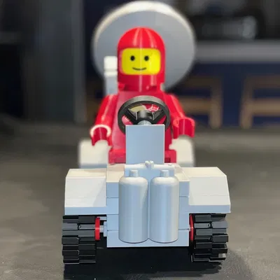 Xe tải radar không gian cổ điển kích thước khổng lồ