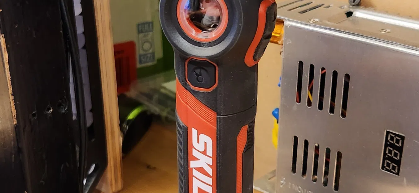 Giá đỡ sạc và giữ bit cho máy khoan điện Skil SD5619-00 - Image 1