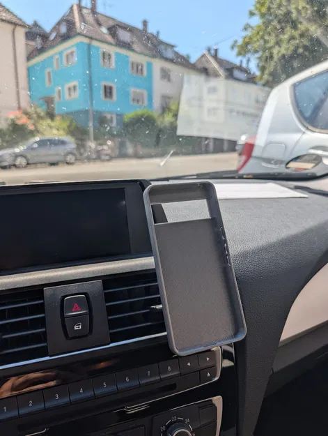 Giá đỡ điện thoại gắn cửa gió ô tô SP-Connect - Image 3