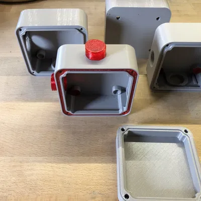 Hộp nối với gioăng in 3D cho cáp antenna và loa