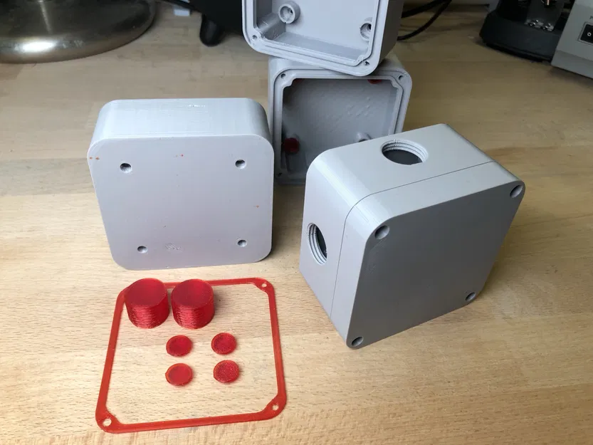 Hộp nối với gioăng in 3D cho cáp antenna và loa - Image 2