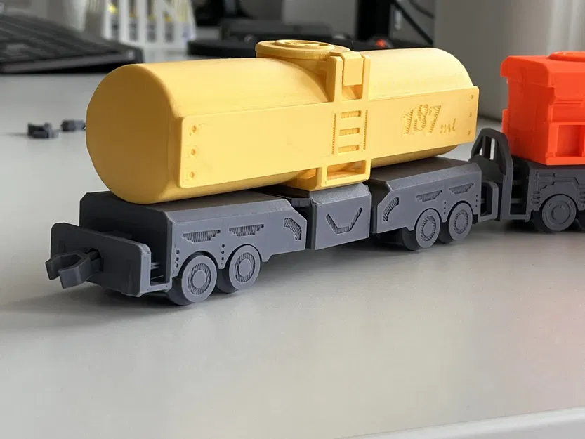 Xe tăng Wagon in ngay tại chỗ cho tàu hỏa - Image 1