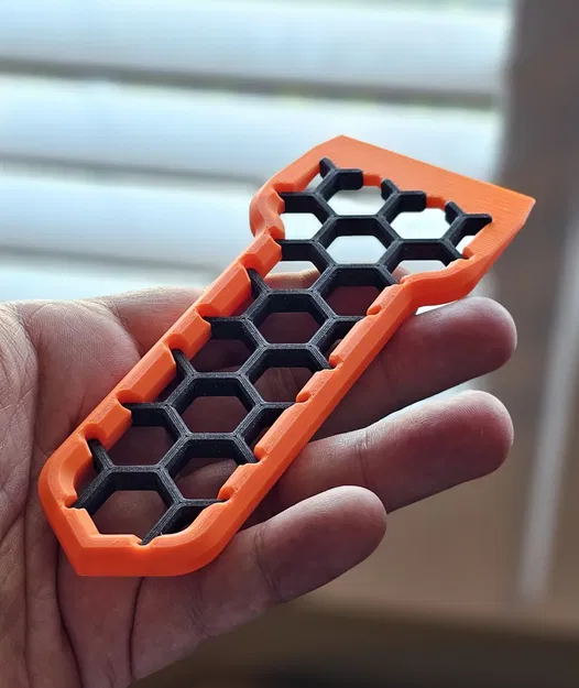 Công cụ cạo bề mặt in 3D 2 màu với họa tiết lục giác - Image 2