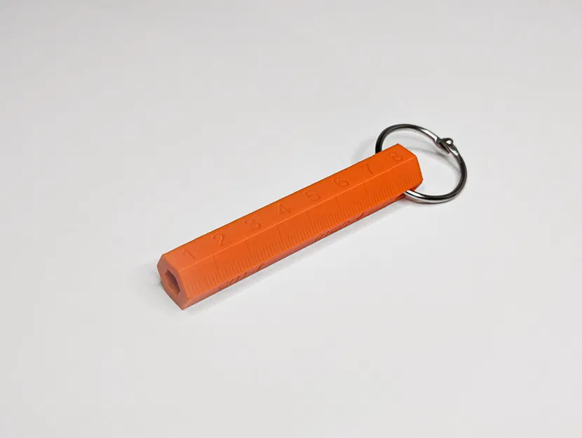 Móc chìa khóa đa năng tích hợp tua vít và thước kẻ - Image 8