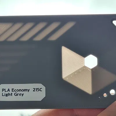 Mẫu thử nghiệm filament cho máy in 3D với nhiều tính năng