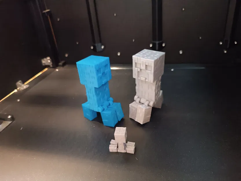 Creeper linh hoạt trong Minecraft với chân khớp nối - Image 1