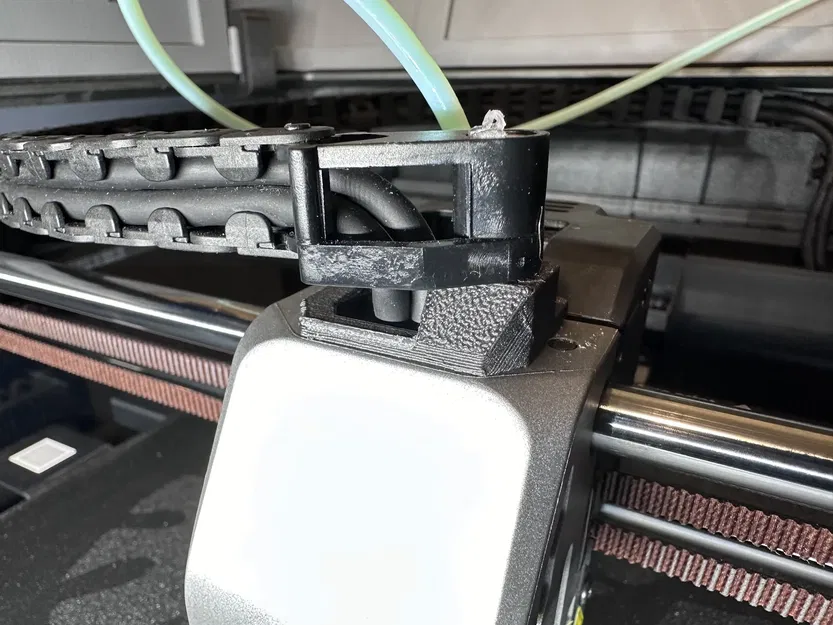 Sửa chữa bu lông bị hỏng cho K1 Max - Image 1