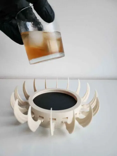 Giá đỡ đồ uống Dune Sandworm tự điều chỉnh - Image 2