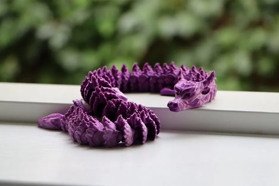 Rồng Gothic có khả năng hoạt động linh hoạt - Image 1