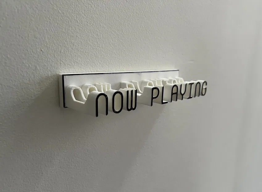 Giá đỡ đĩa nhạc treo tường trong khi phát nhạc - Image 1