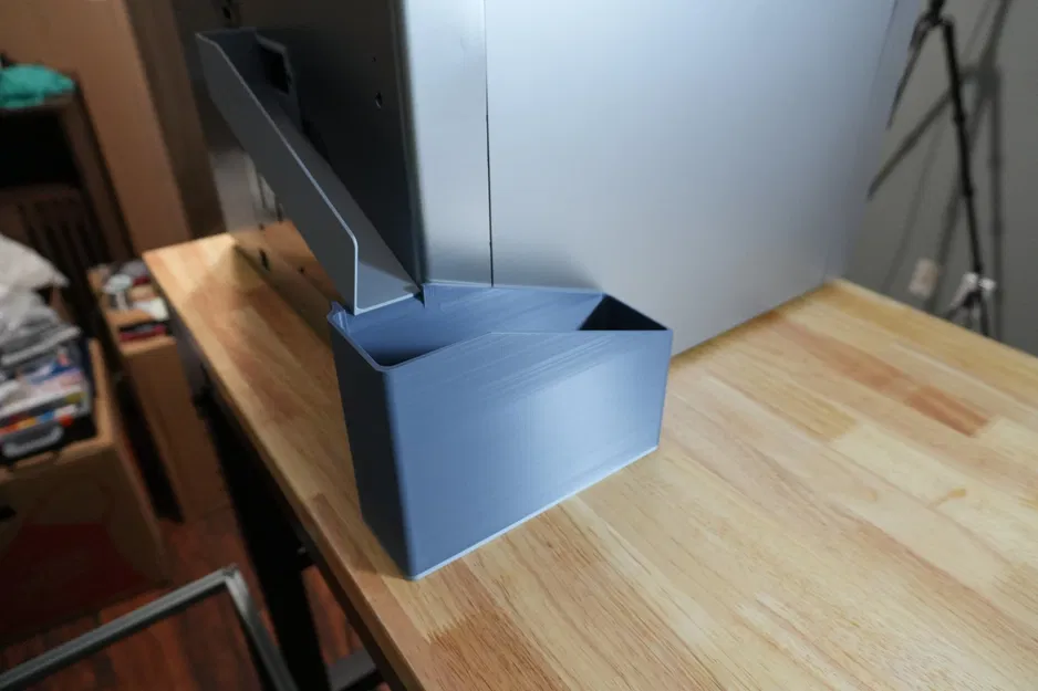 Giá đỡ thu gom chất thải cho máy in Qidi X Plus 4 - Image 1