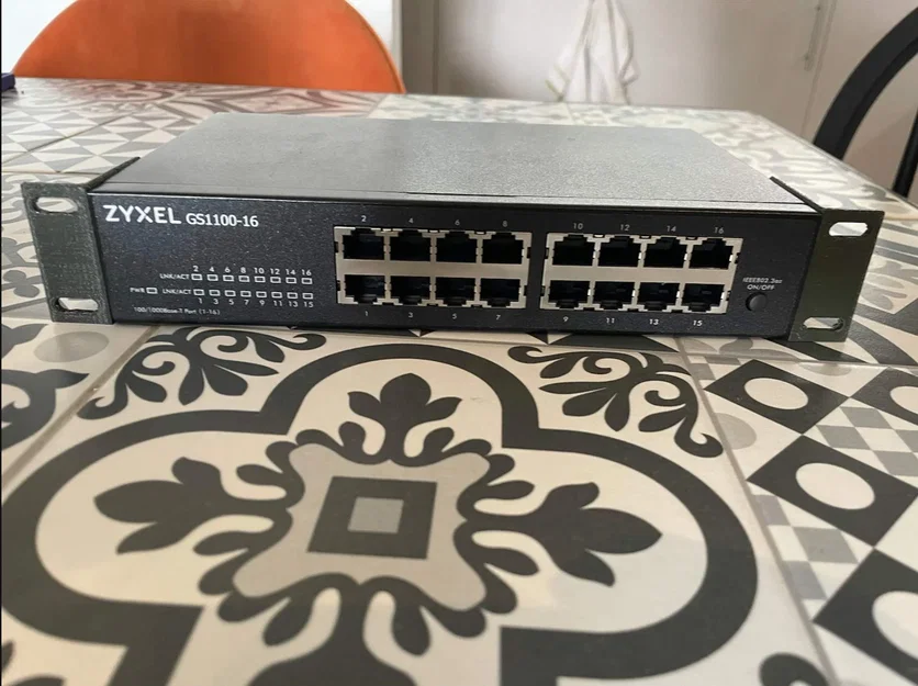 Giá đỡ gắn rack cho switch Zyxel GS1100-16 v2 - Image 2