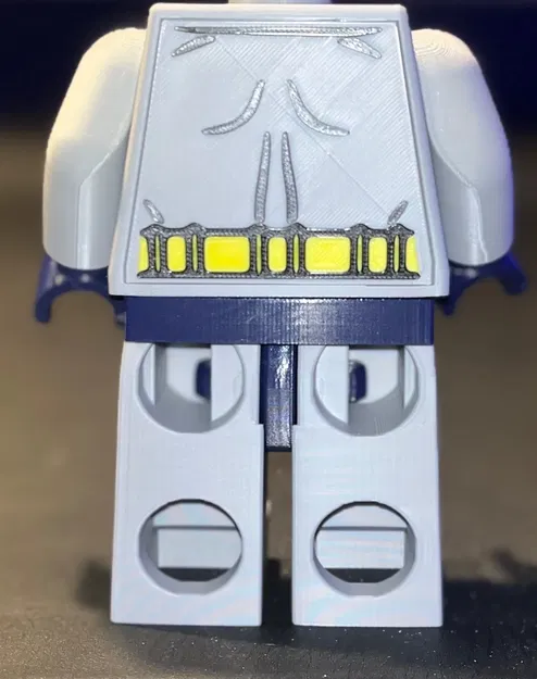 Nhân vật Batman và Robin kích thước khổng lồ từ Batcave - Image 4