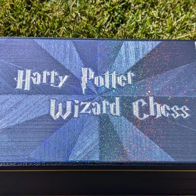 Cờ vua phù thủy Harry Potter với hộp lưu trữ