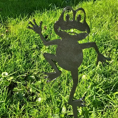 Silhouette ếch trang trí cho vườn và chậu hoa