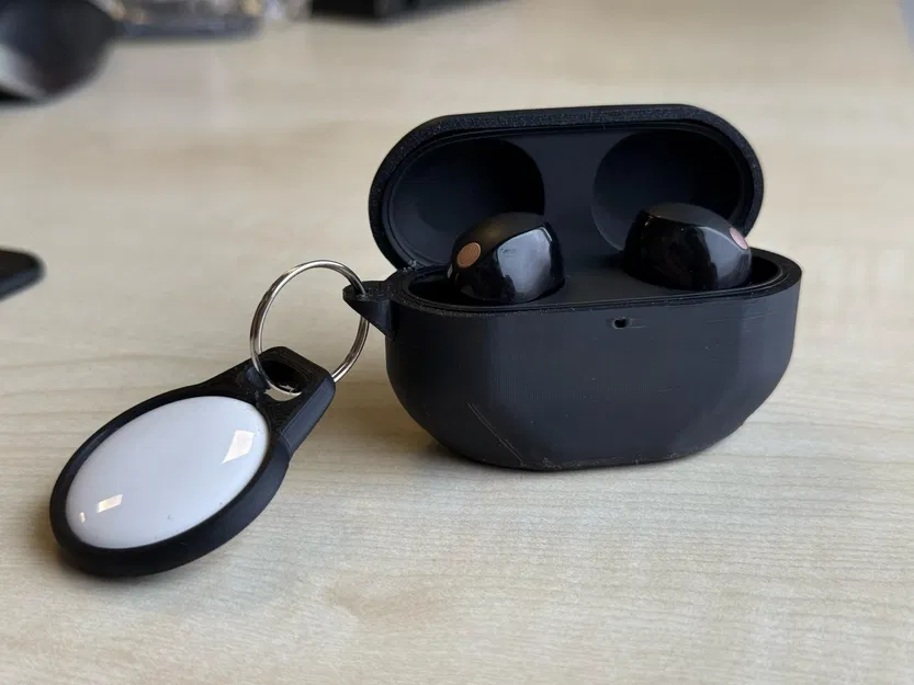 Vỏ tai nghe Sony WF-1000xm5 với móc gắn airtag - Image 1