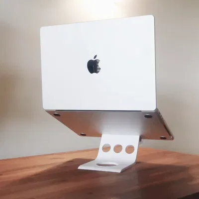 Giá đỡ laptop in 3D thanh lịch cho không gian làm việc