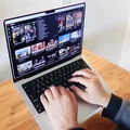 Giá đỡ laptop in 3D thanh lịch cho không gian làm việc - Thumbnail 4