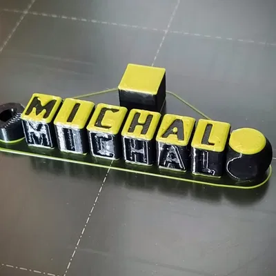 Móc khóa chữ cái cá nhân hóa cho tên của bạn