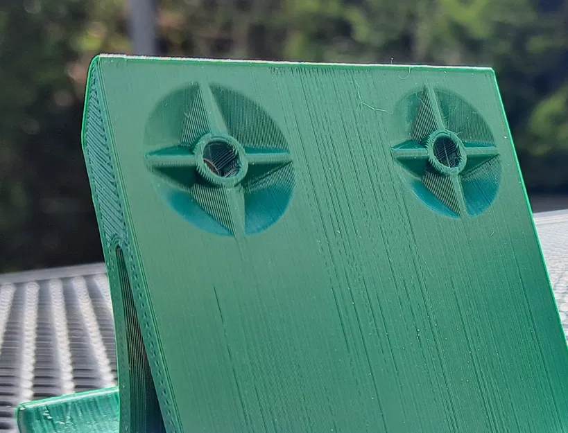 Giá treo dụng cụ làm vườn kiểu xẻng - Image 4