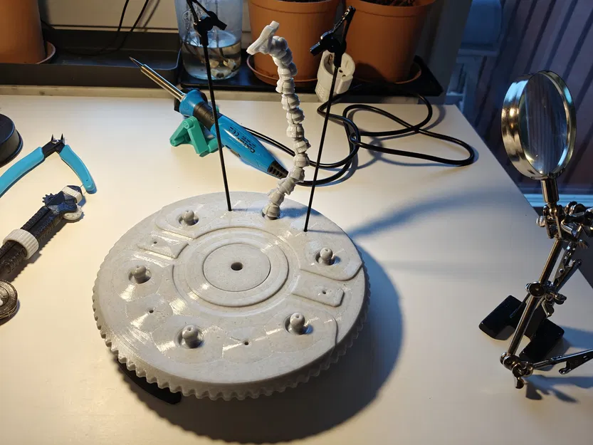 Bàn xoay đa năng cho hàn và sơn miniatures - Image 2