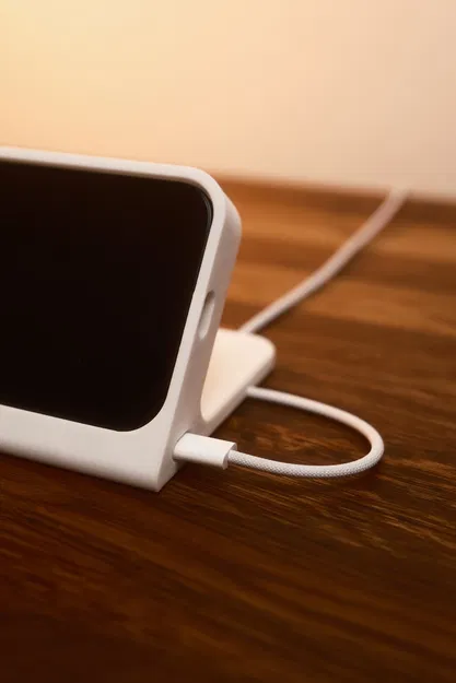 Giá đỡ chờ cho iPhone - Sạc USB đa năng - Image 4