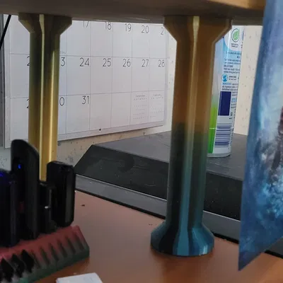 Giá đỡ kệ cho màn hình và sách trên bàn làm việc