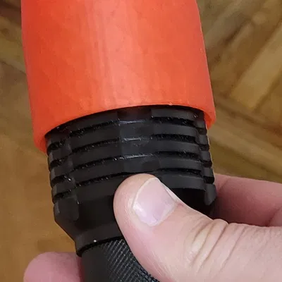 Côn báo hiệu giao thông cho đèn pin Lackland Laser