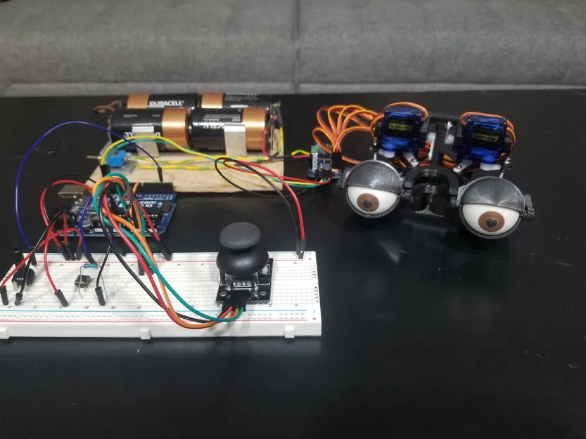 Lắp ráp mắt animatronic với servo và joystick Arduino - Image 3