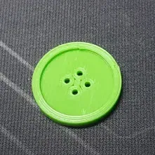 Nút bấm 3D đơn giản với bốn lỗ trung tâm