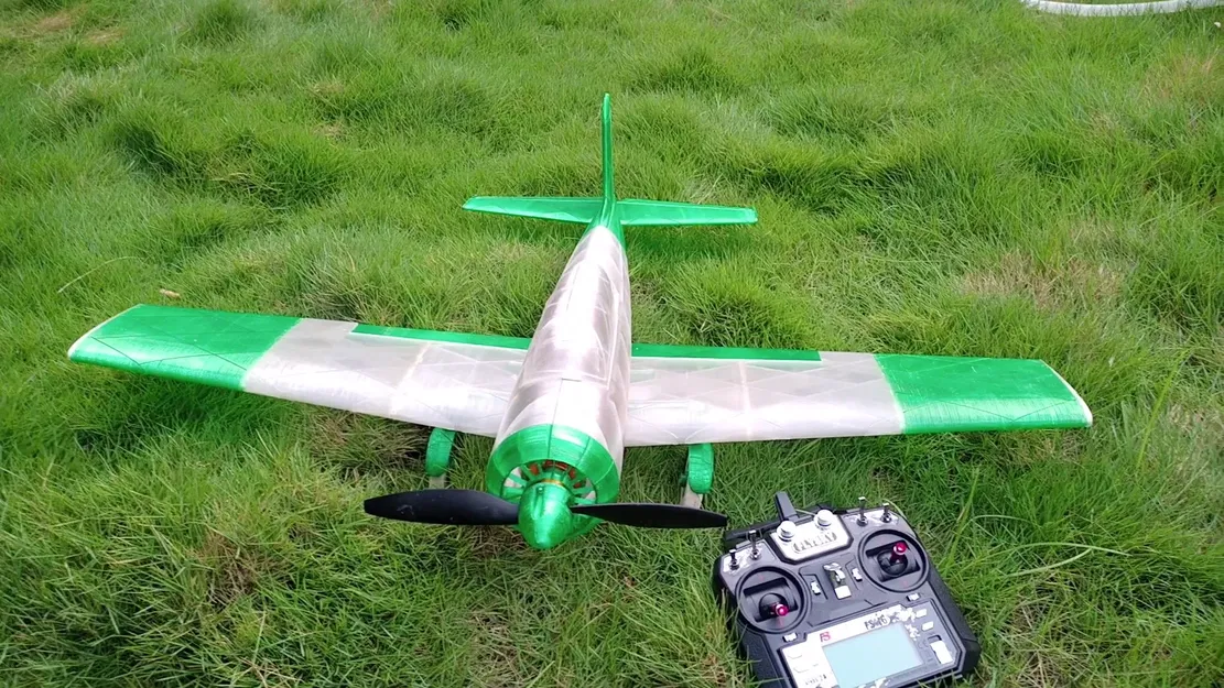 Máy bay điều khiển từ xa in 3D bằng filament PET tái chế - Image 2