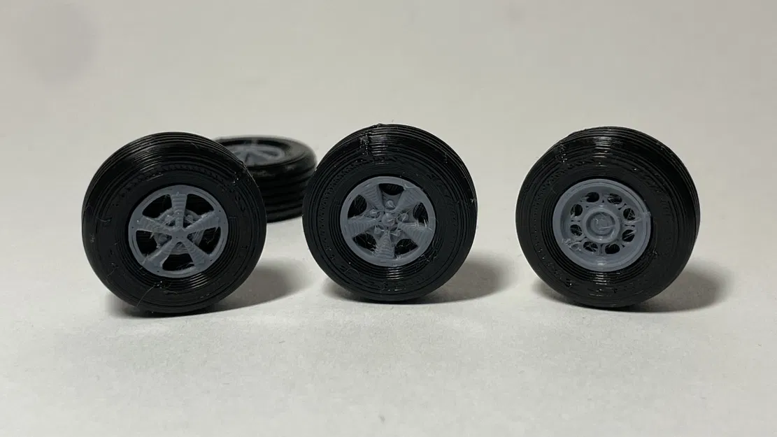 Mô hình xe Dodge Charger 500 HEMI phong cách low-poly - Image 7