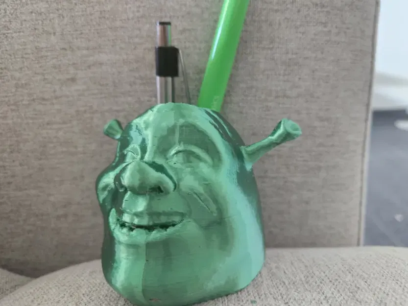 Giá đỡ bút hình mặt Ogar Shrek dễ thương - Image 1
