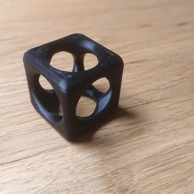 Khối lập phương fidget với lỗ và cạnh bo tròn