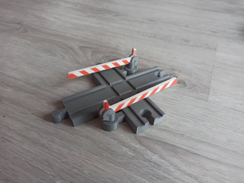 Đường ray gỗ cho tàu hỏa - Ngã tư đường sắt có rào chắn - Image 2